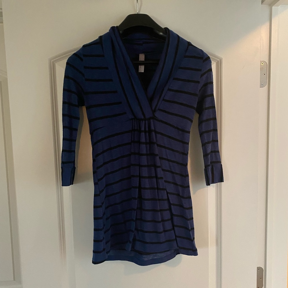Deep V sweater, size small.
